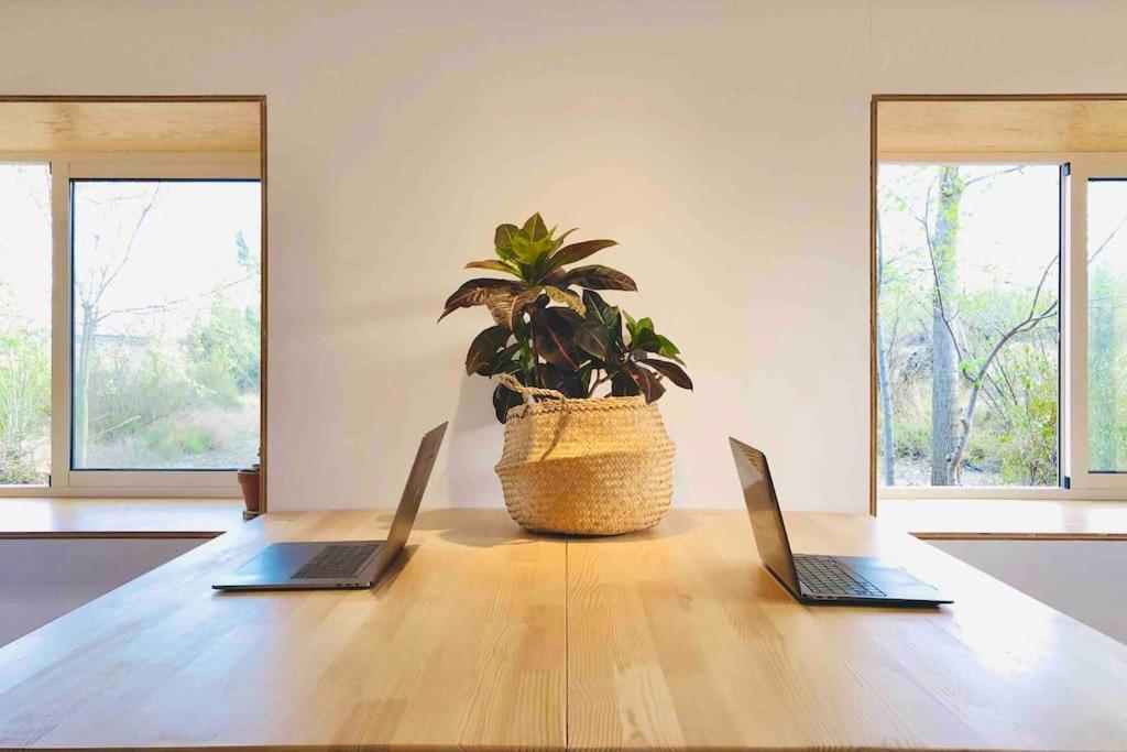 Eco Tiny Home & Office For Digital Nomads Vallmoll Экстерьер фото